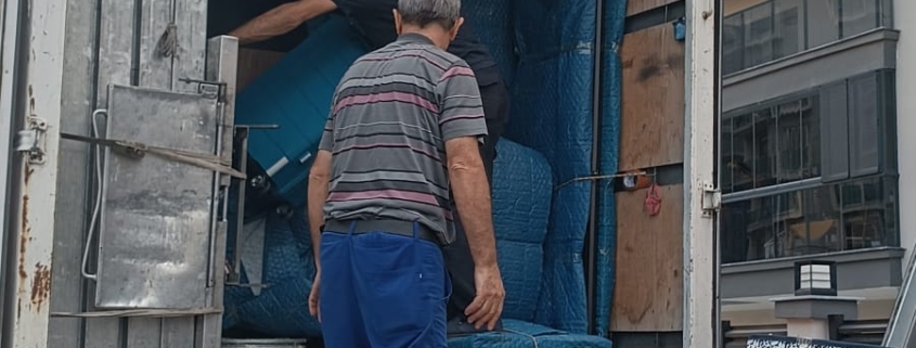 Menemen asansörlü evden eve nakliye